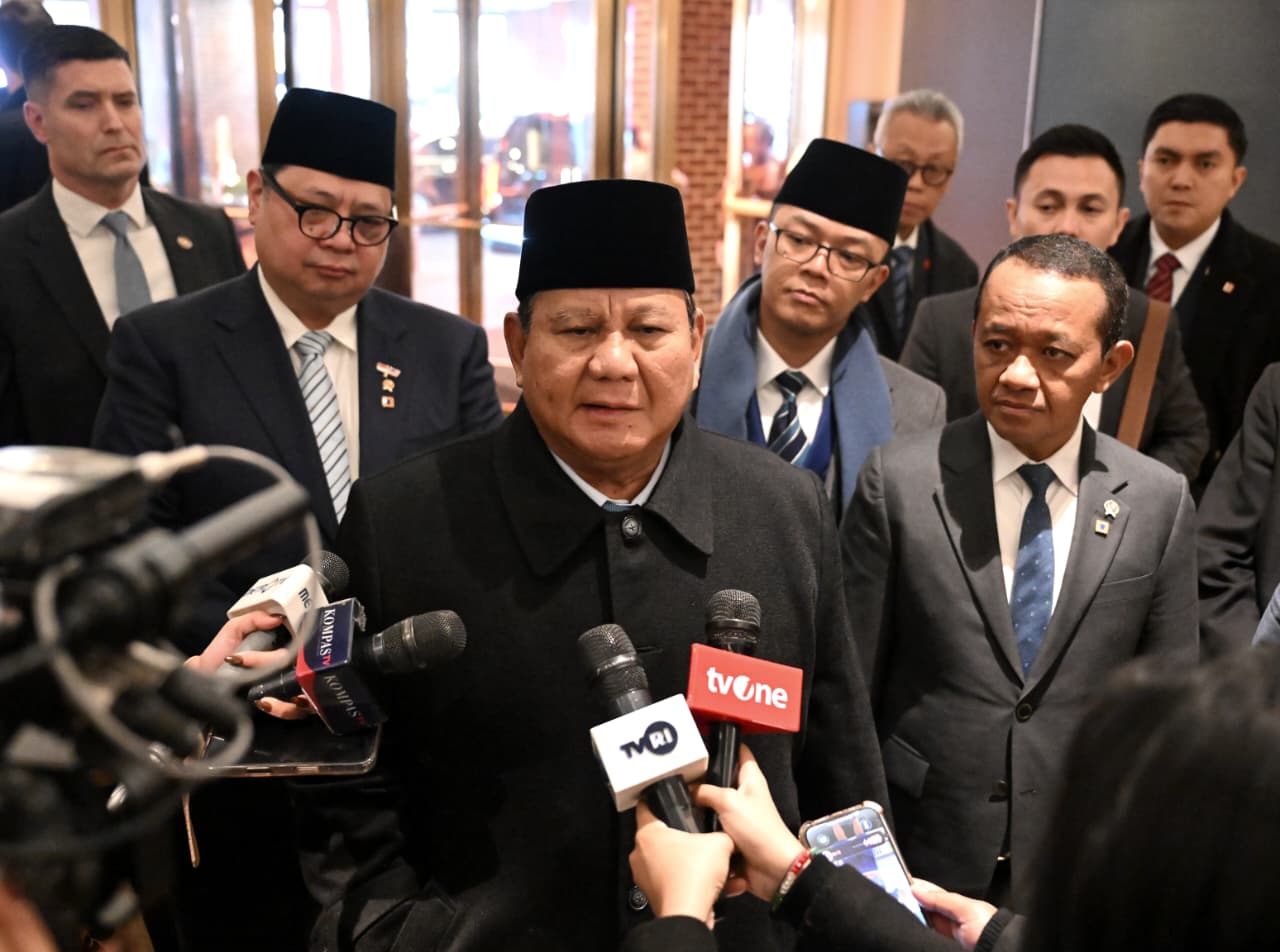 Kepuasan Publik 79,2%: Analisis Program Pemerintahan Prabowo Subianto dan Tantangan Ke Depan