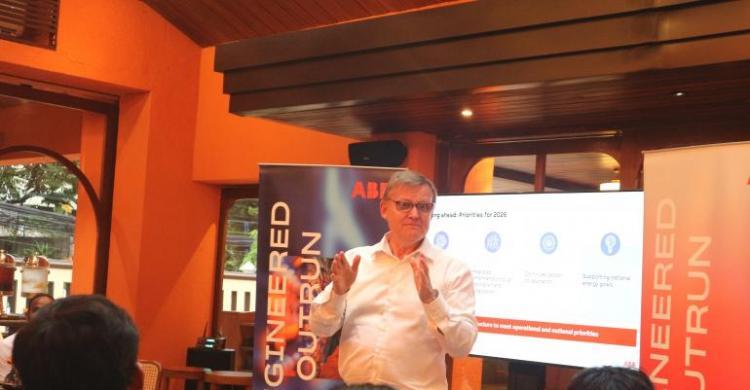 sistem kontrol terdistribusi ABB