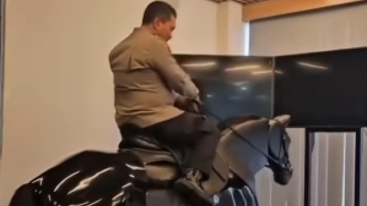 Polri Miliki Simulator Kuda Rp 1 Miliar, Viral di Media Sosial