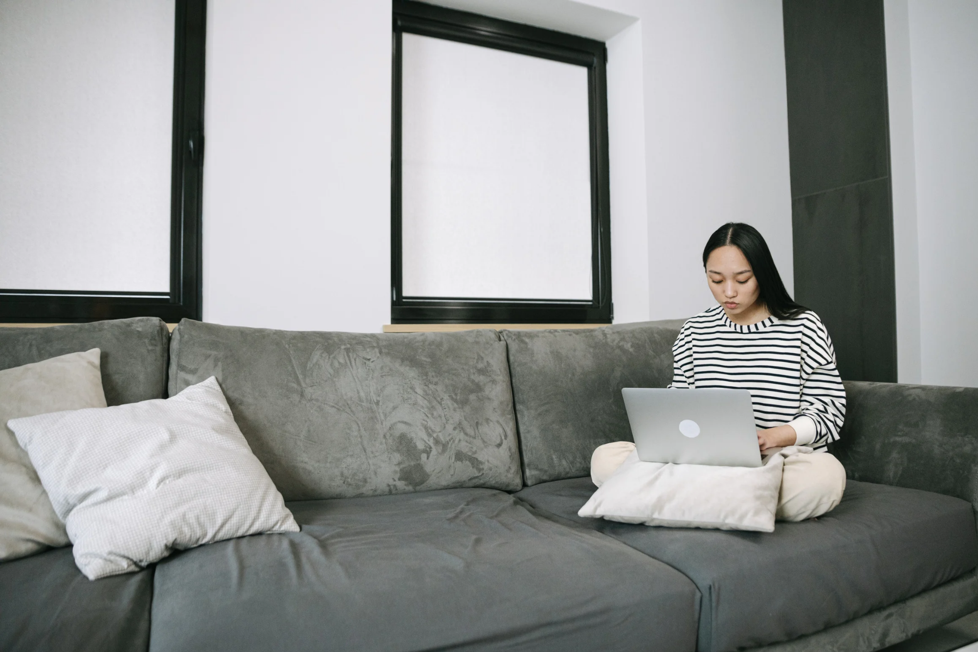 Hobi Jadi Penghasilan: Strategi Mengubah Kegemaran Jadi Side Hustle