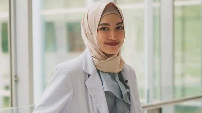 Ibu Cindy Rizap Bantah Anaknya Pelakor di Isu Selingkuh Suami Maissy
