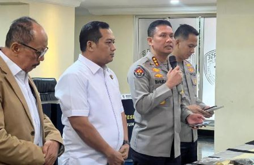 Polisi Selidiki Penyiraman Air Keras ke Aktivis KontraS di Salemba