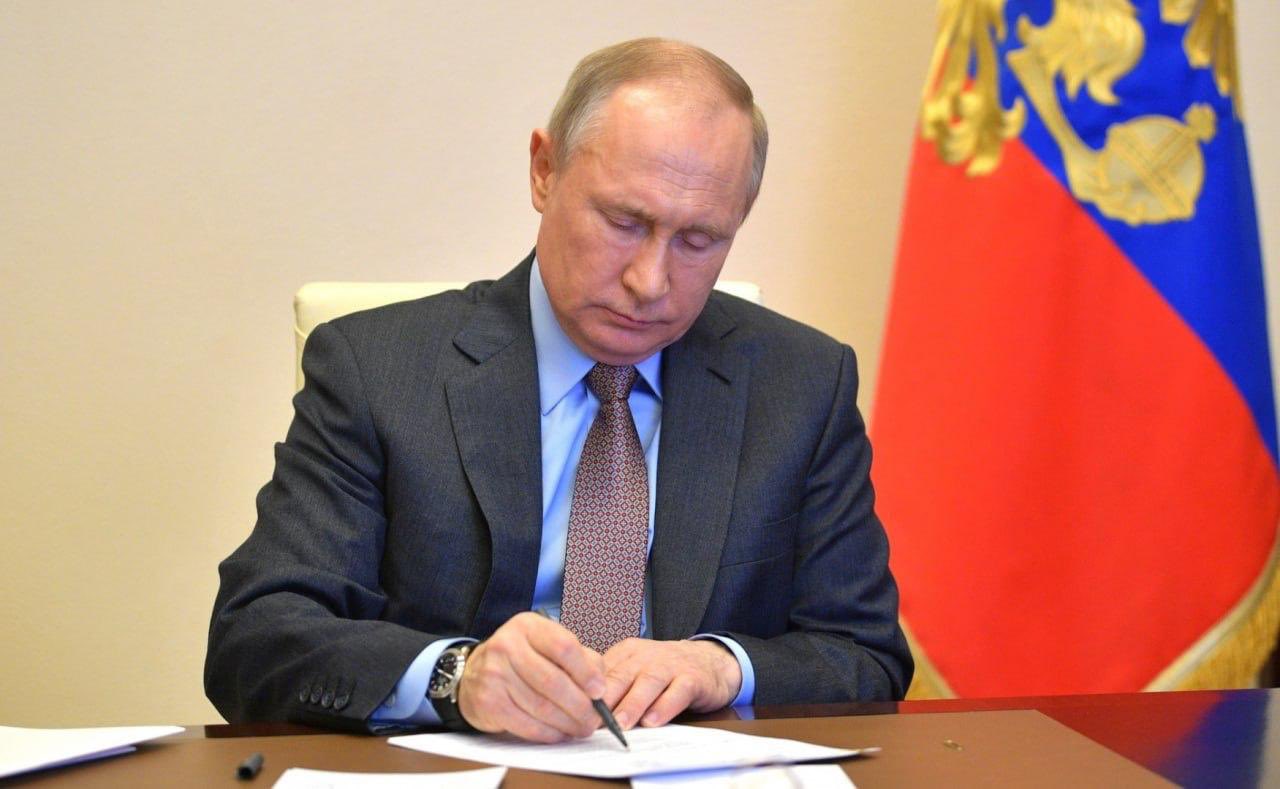 Putin Ucapkan Selamat Idulfitri, Soroti Peran Muslim Rusia