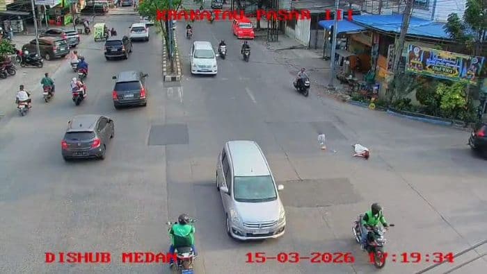 Ilustrasi aksi jambret di jalanan kota Medan yang viral di media sosial