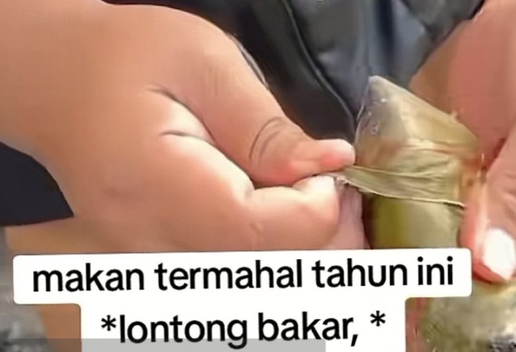 Lontong Matang Usai Rumah Terbakar di Jakarta Saat Lebaran