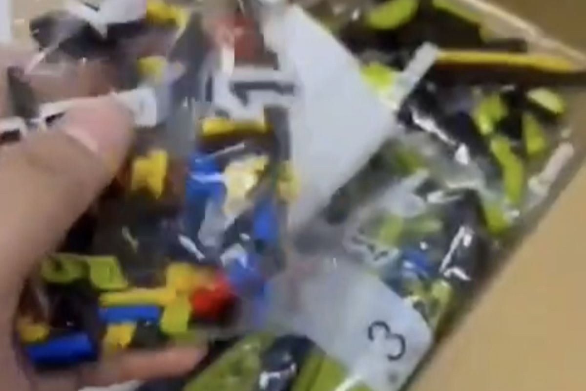 Narkoba Etomidate Diselundupkan dalam Mainan Lego via Bandara Soetta