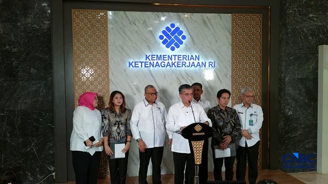 WFH 1x Seminggu Picu PHK? Menaker dan Pengusaha Beri Penjelasan