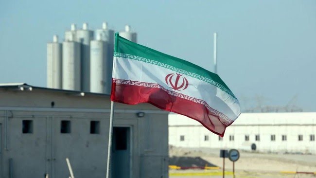 Warga Iran Bentuk Perisai Manusia di Pembangkit Listrik Hadapi Trump