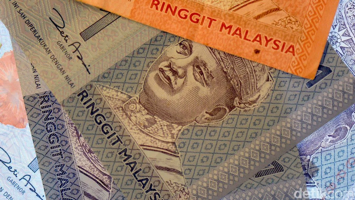 Ringgit Malaysia Menguat, Rupiah Tembus Rekor Terendah Sejarah