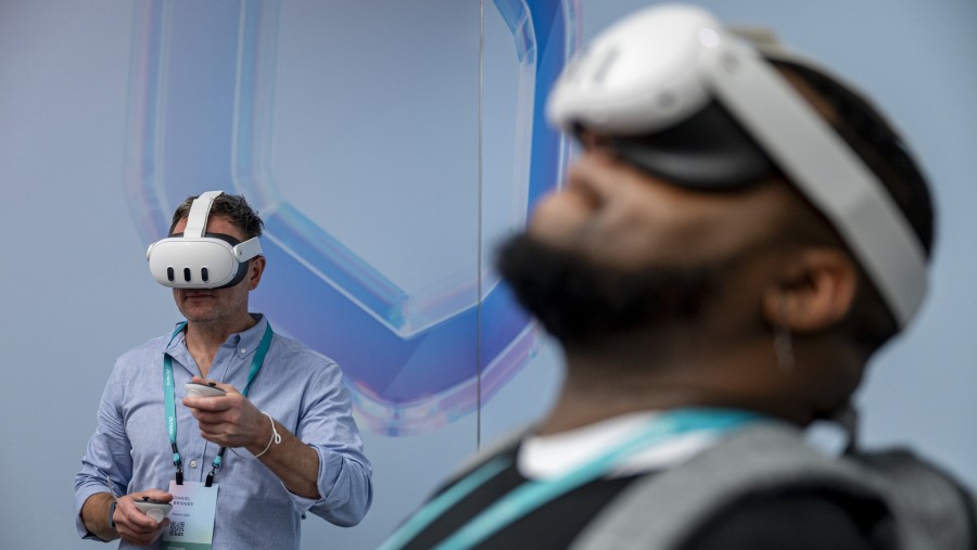 Meta Naikkan Harga VR Quest Imbas Kelangkaan Chip Memori