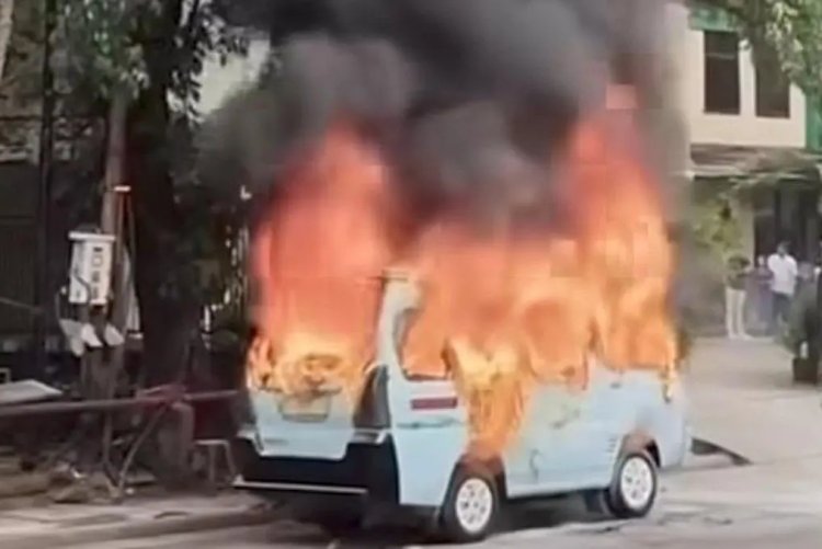 Viral Sopir Angkot di Tanah Abang Bakar Rekannya Gegara Serobot Antrean