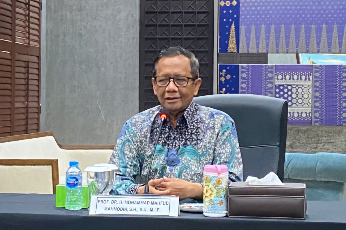 Mahfud MD Nilai Penangkapan Eks Kepala BGN Tepat, Sebut Dadan Tak Paham Birokrasi