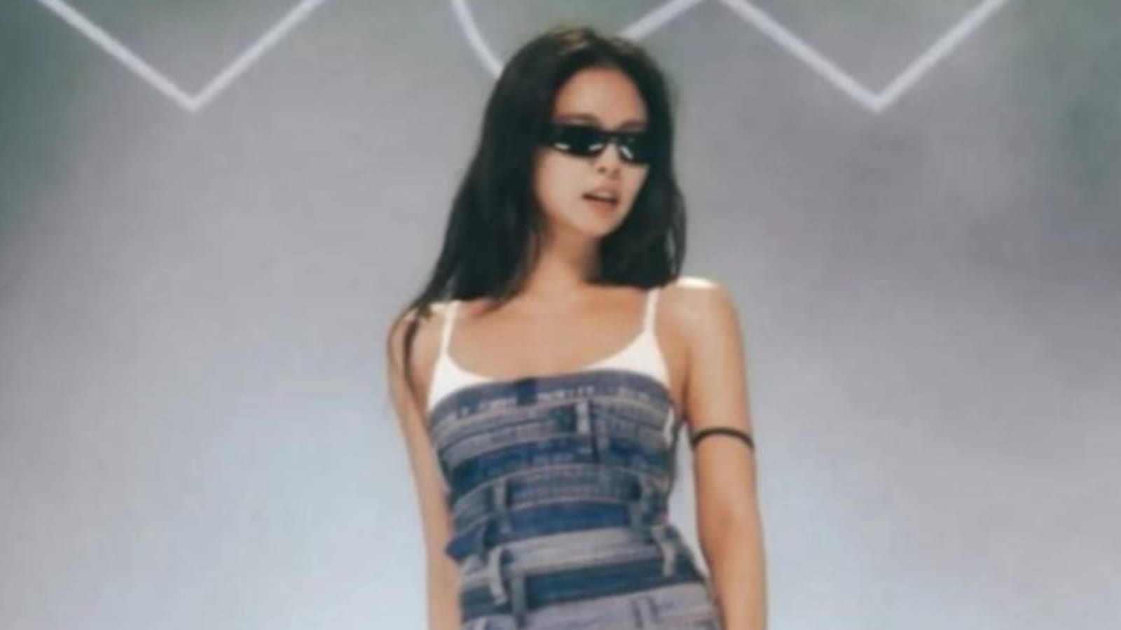 Viral Video Konser Jennie BLACKPINK: Otentisitas Konten Dipertanyakan