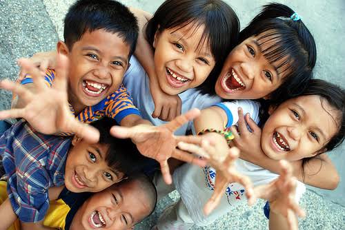 Indeks Kebahagiaan Indonesia 2026: Peringkat 87 Dunia, Namun Nomor 1 dalam Kepuasan Batin