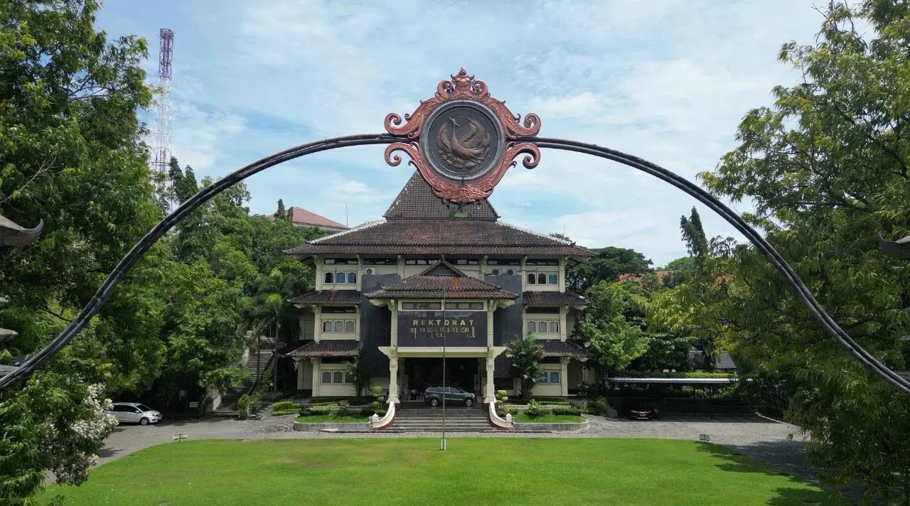 Viral Mahasiswa Moshing di ISI Solo, Kampus Minta Maaf