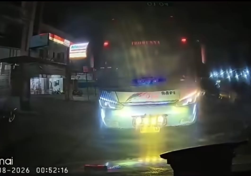 Sopir Bus di Sumut Dipecat Usai Tak Beri Jalan Ambulans Bawa Jenazah Bayi