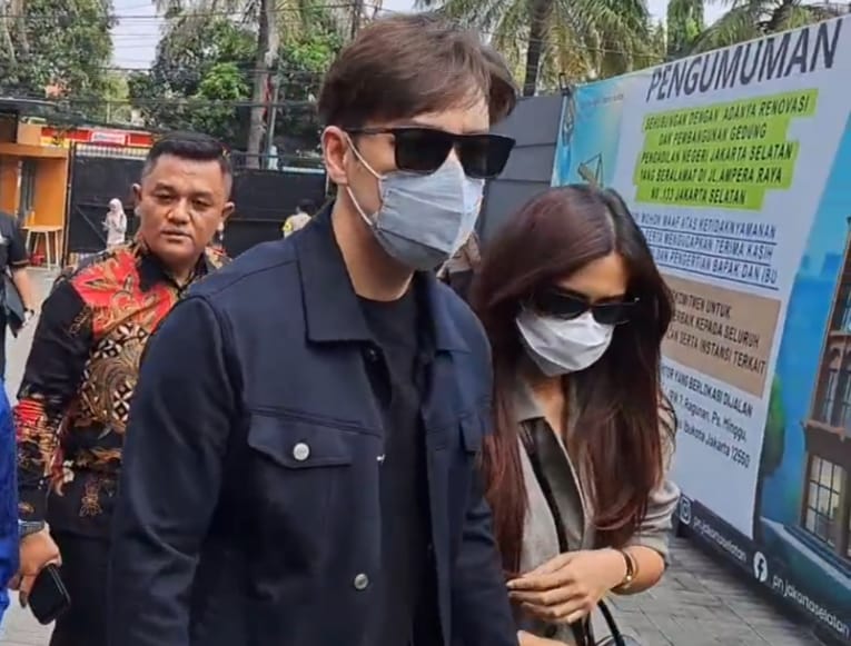 Sidang Cerai Audi Marissa dan Anthony Xie Ditunda, Kuasa Hukum Tegaskan Keduanya Sepakat Berpisah Baik-Baik