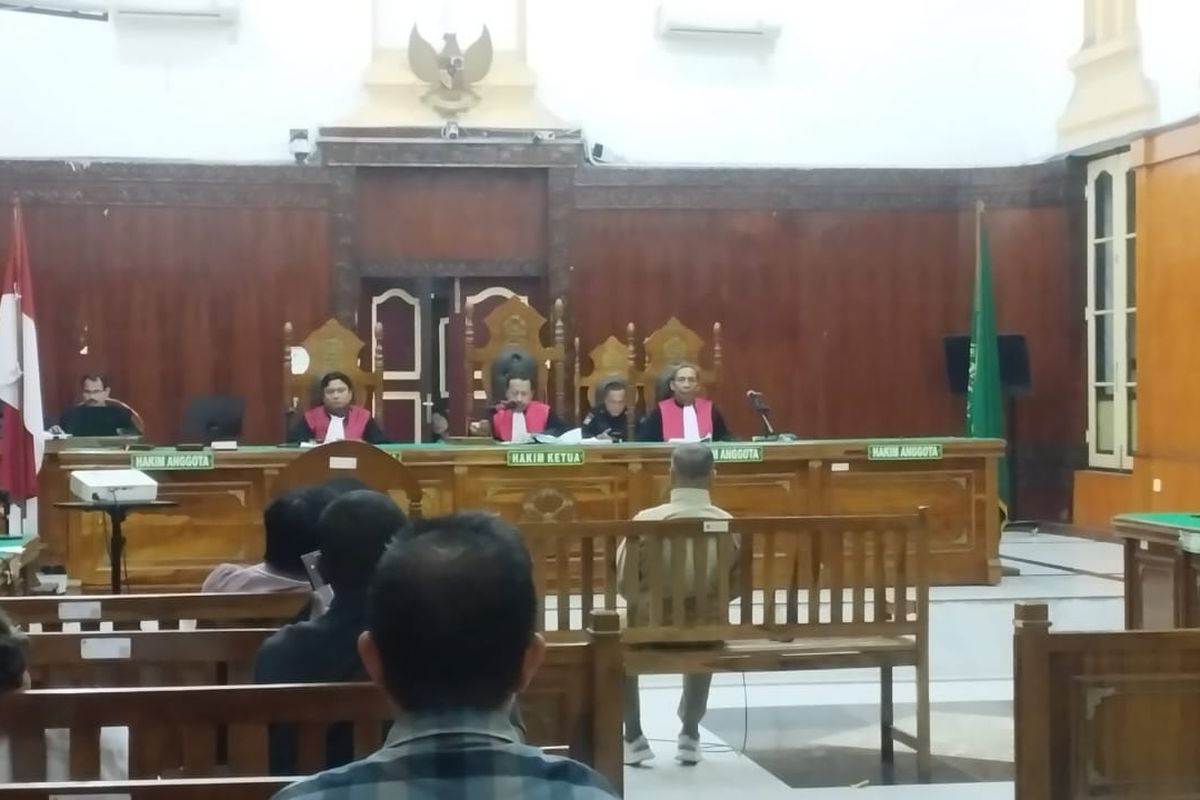 Tiga Eks Pejabat PT Inalum Dihukum 7 Tahun Penjara, Korupsi Jual Beli Aluminium Rugikan Negara Rp141 Miliar