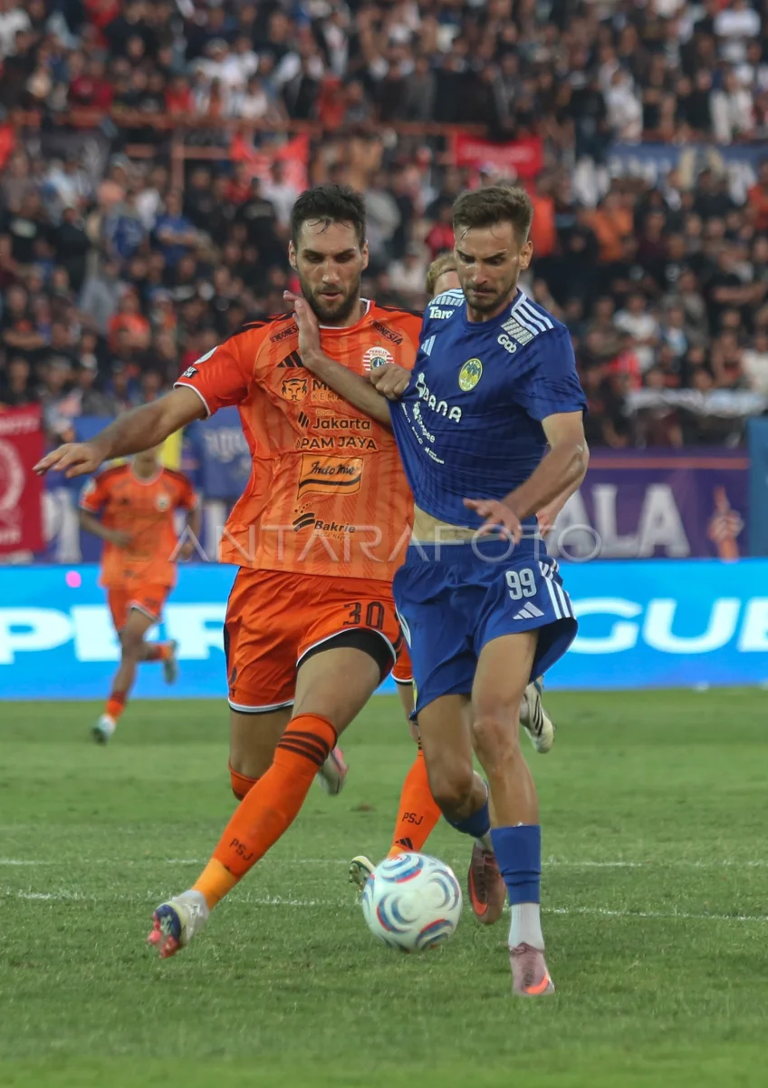 Persija Pesta Gol di Kandang PSIM, Menang Telak 4-0 di Stadion Sultan Agung