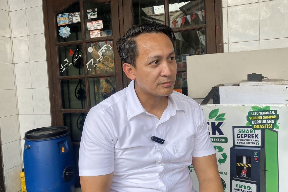Ketua RT di Gandaria Jaksel Bikin Program "RT Inggris", Warga Bisa Belajar Gratis